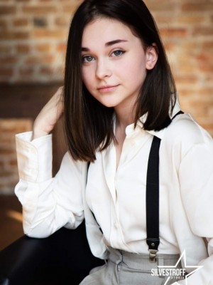 Анна Иванова