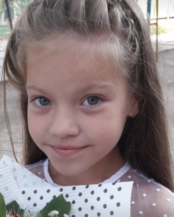 Полина Никищенко