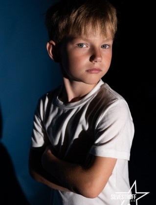 Філь Денис Філь Денис